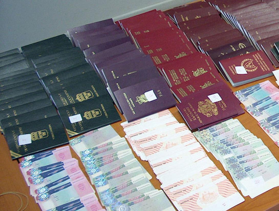 Στην Ελλάδα έφτασαν τα πλοκάμια κυκλώματος πλαστών διαβατηρίων από τον Καναδά
