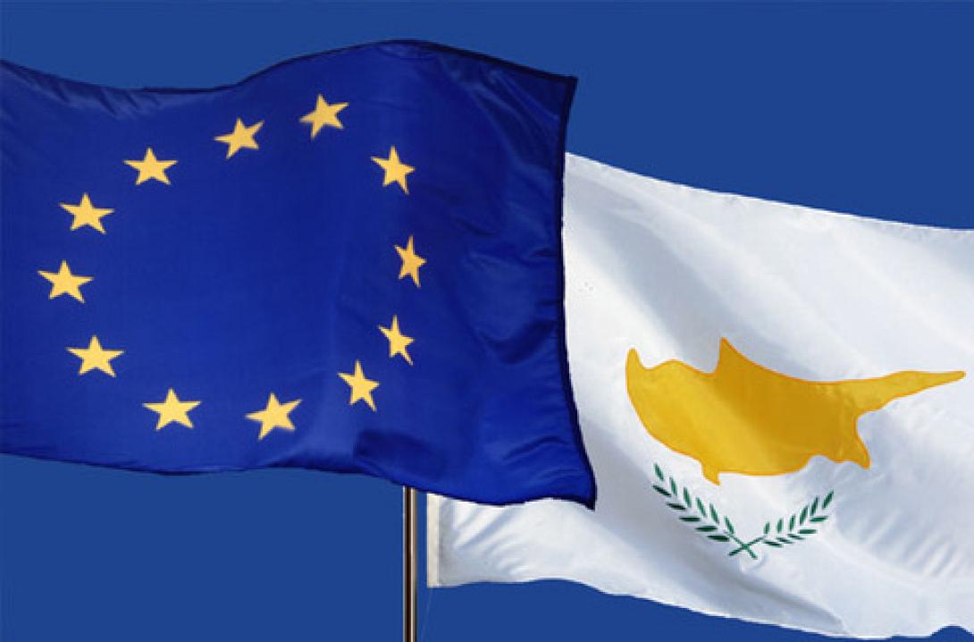 Οι Κύπριοι δεν εμπιστεύονται τους πολιτικούς τους