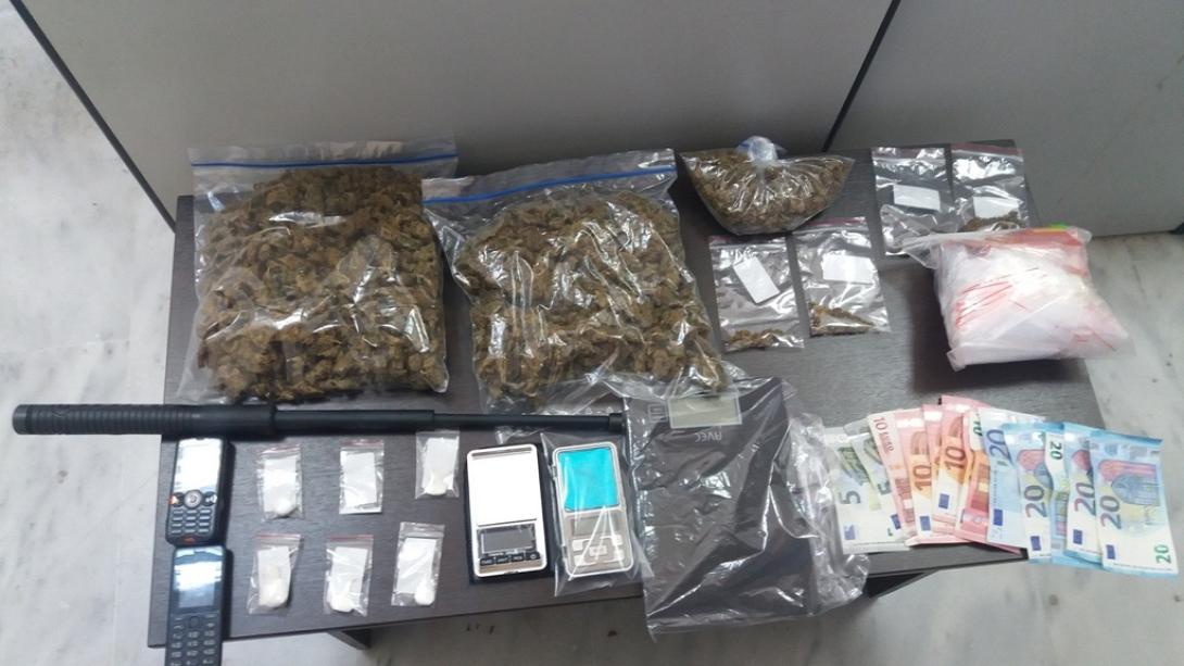 χασίς επιχείρηση