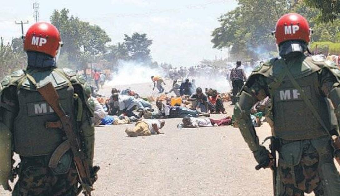 Κατέσχεσαν γιλέκα βομβιστών στην Ουγκάντα