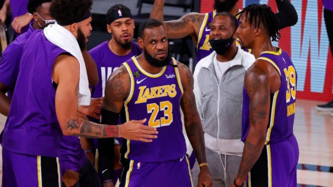 Λεμπρόν Τζέιμς.jpg