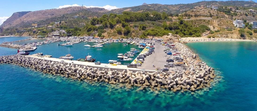 λιμάνι παντάνασσας