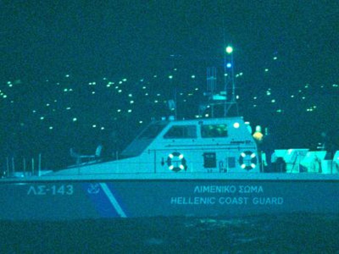 Συναγερμός στο λιμενικό για ακυβέρνητο σκάφος νότια της Αγίας Γαλήνης