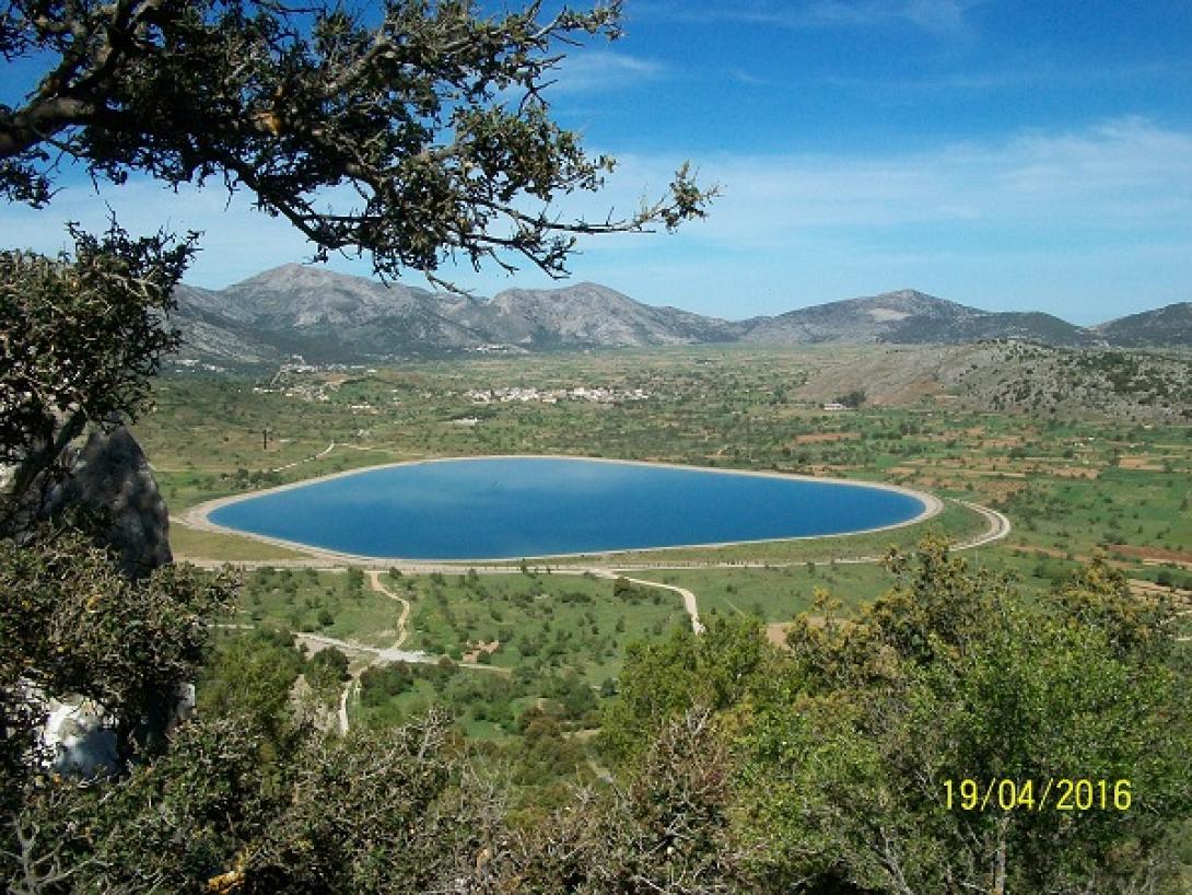 λιμνοδεξαμενη