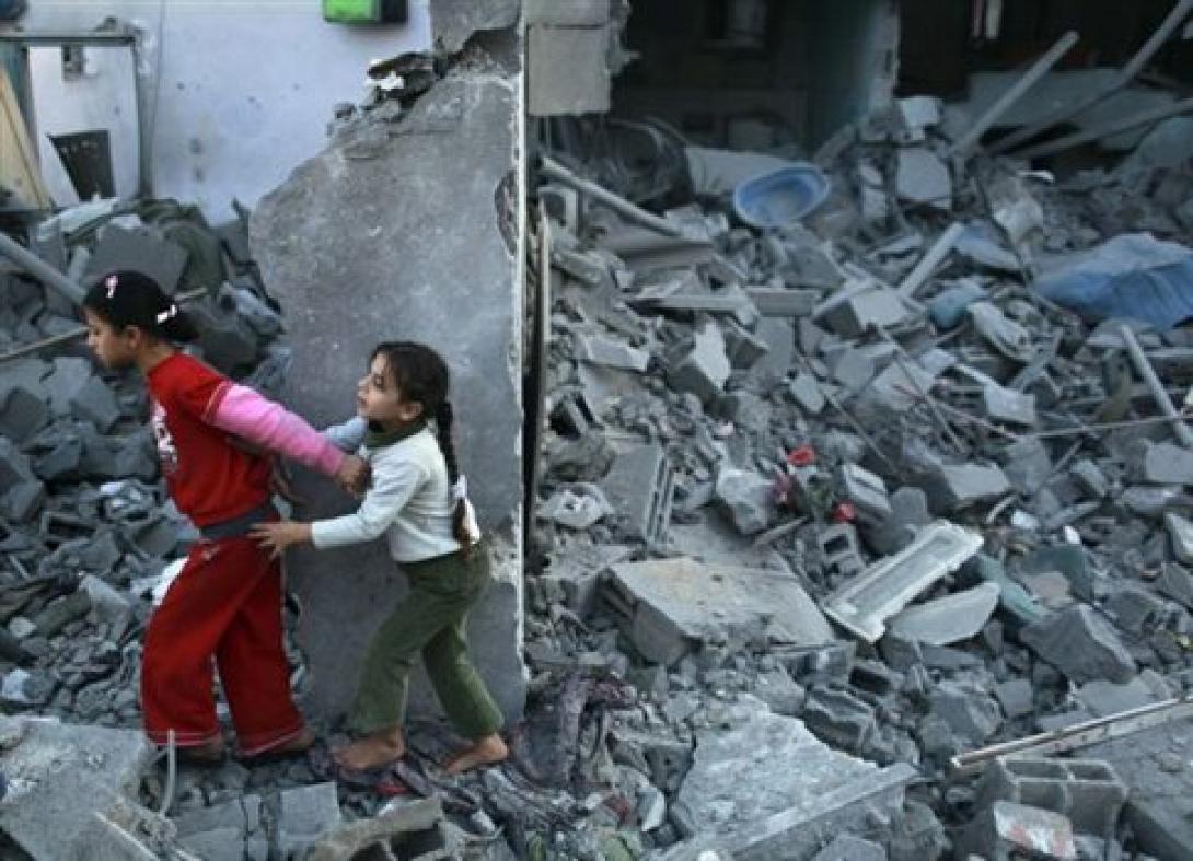 Αεροπορικές επιδρομές στη Λωρίδα της Γάζας
