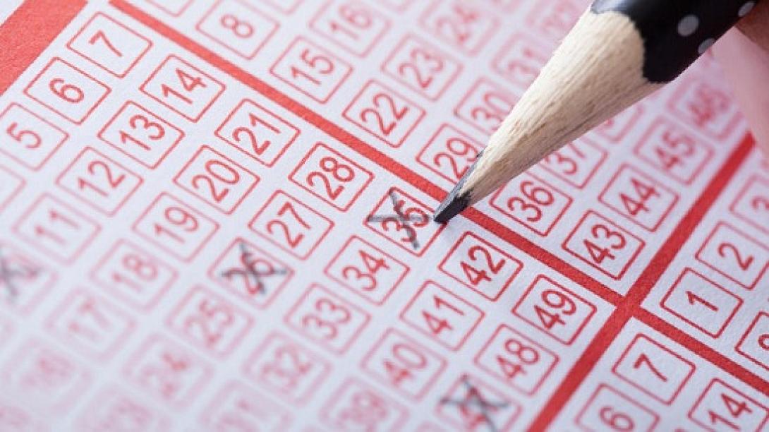 Ο τυχερός Κοζανίτης έπαιξε ένα ευρώ στο Λόττο και κέρδισε ένα εκατομμύριο!