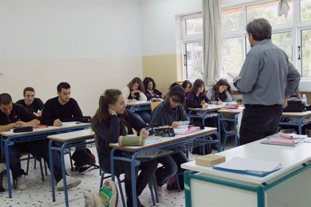Η σχολική χρονιά ξεκίνησε με 261 κενά σε Γυμνάσια και Λύκεια του Ηρακλείου