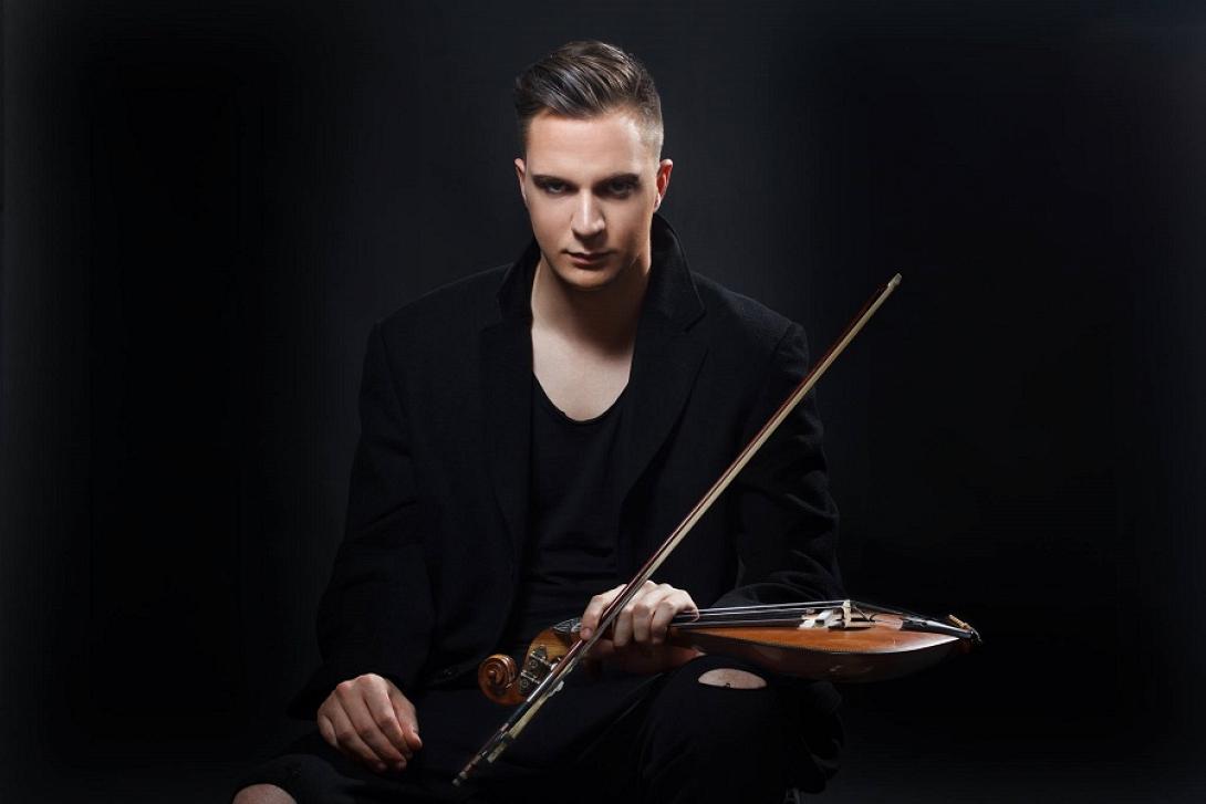 αλέξανδρος λύρα