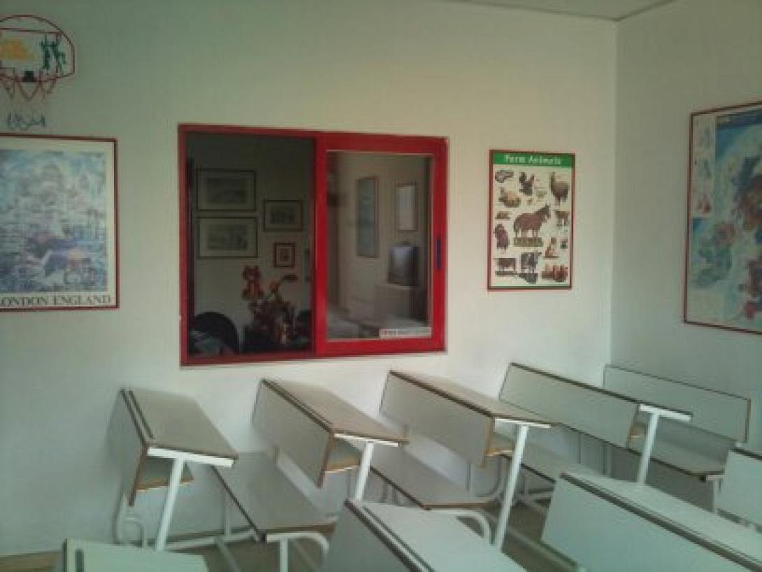 mainschinside.jpg