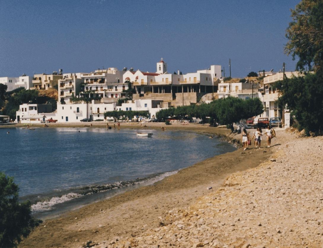 makri_gialos_strand.gif