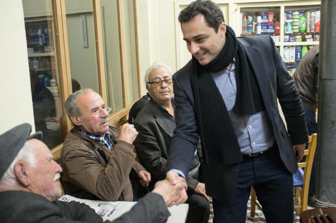 Ο Μάξιμος Σενετάκης σε Σγουροκεφάλι και Επισκοπή