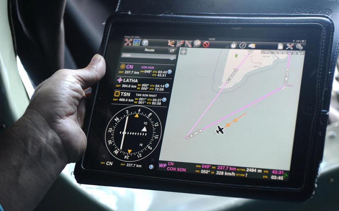 Reuters: Σκόπιμη η αλλαγή πορείας του χαμένου αεροσκάφους