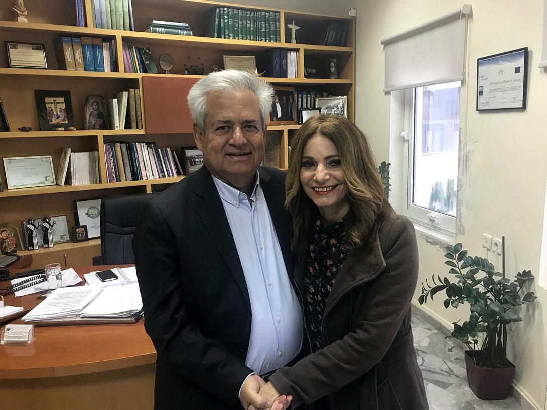 mamoulakis-aplada.jpg