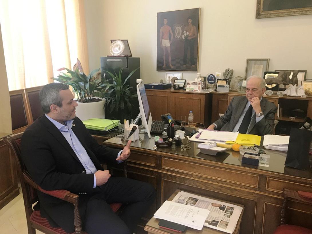 Μαμουλακης Λαμπρινος