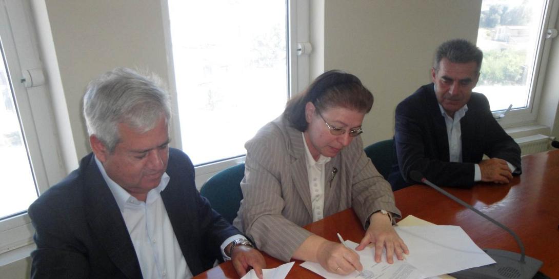mamoulakis-mendoni.jpg