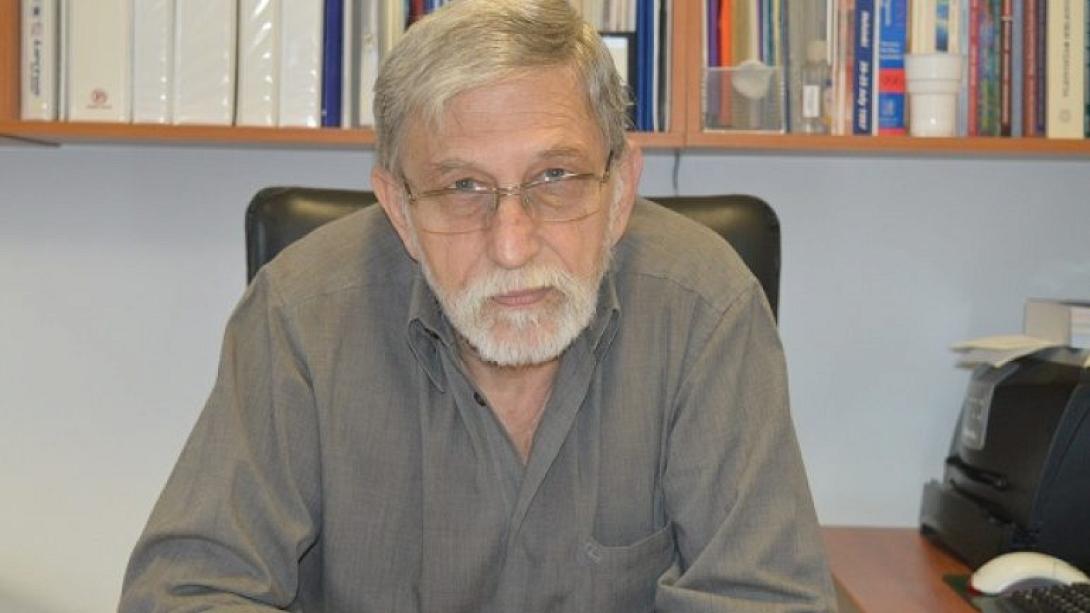 μανώλης γανωτάκης