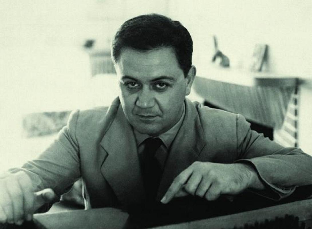 manos_xatzidakis-4.jpg