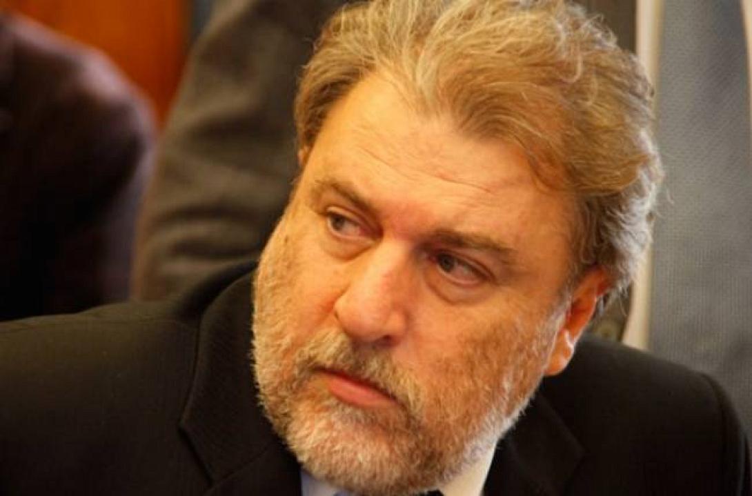 Θρίλερ με τους σταυρούς του Ηρακλειώτη Νότη Μαριά