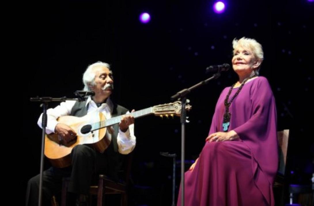 Κάποιος να ξεματιάσει την Μαρινέλλα 