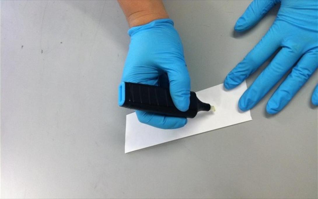 Στυλό που εντοπίζει δακτυλικά αποτυπώματα