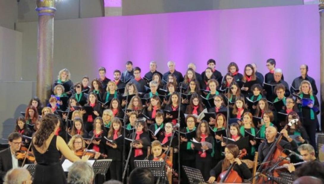 μικτη χορωδια