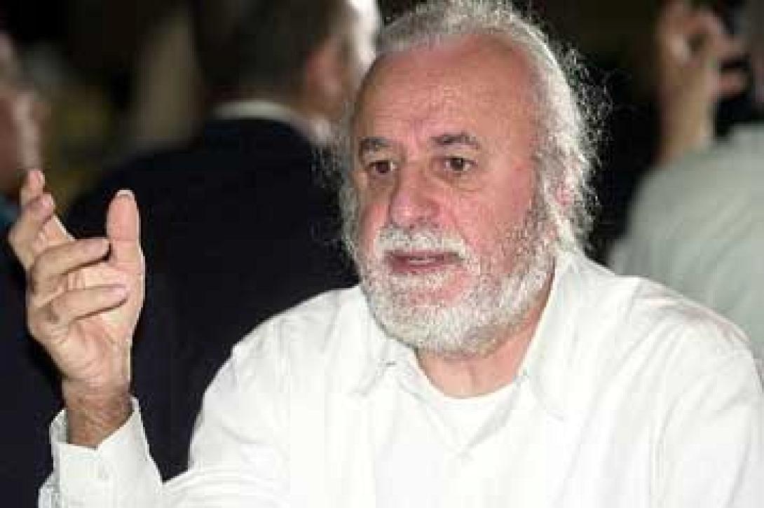 &quot;Μ&#039; ένα χάρτινο καράβι&quot; στο Ηράκλειο, ο Ν. Μαυρουδής και η Α. Μουτσάτσου