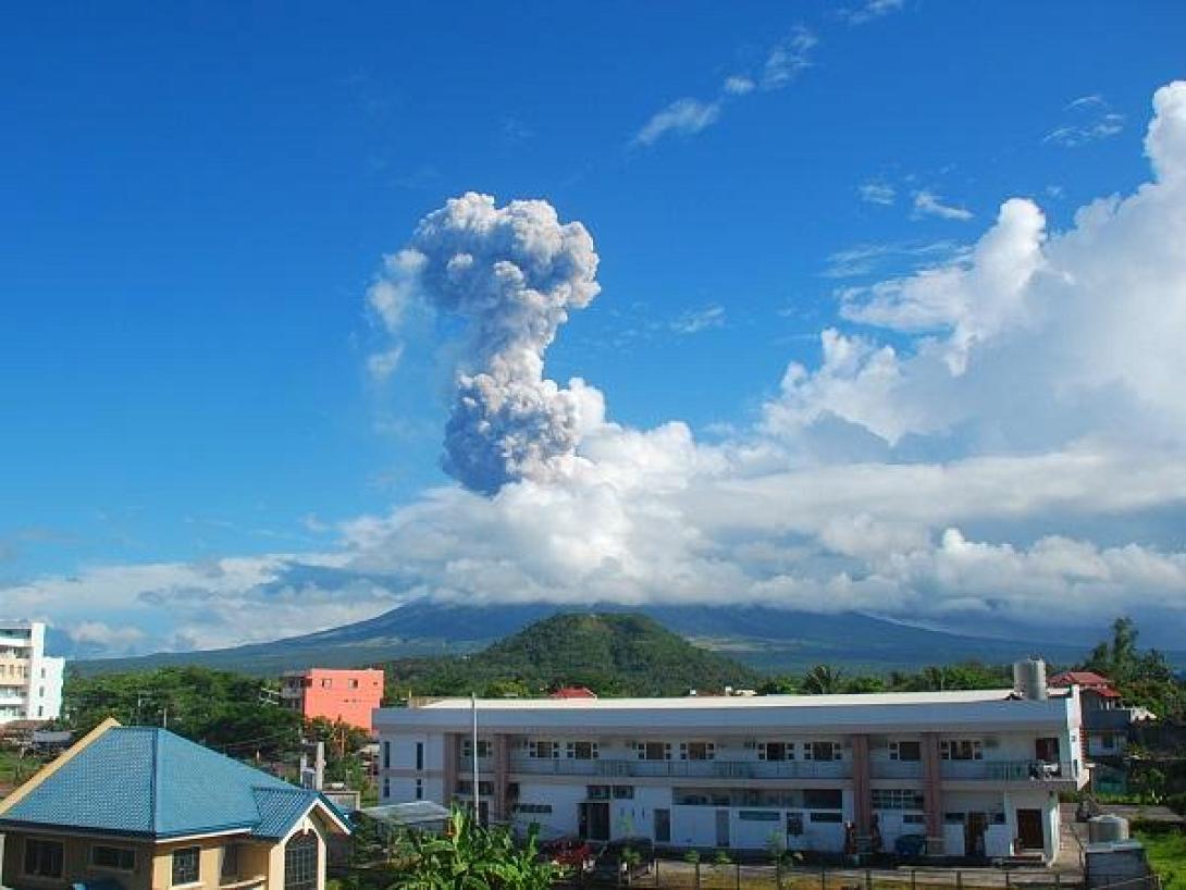Φιλιππίνες: Συναγερμός λόγω φόβων έκρηξης ηφαιστείου