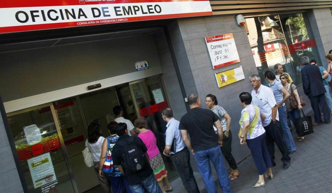 Μείωση κατέγραψε η ανεργία στην Ισπανία το 2014 
