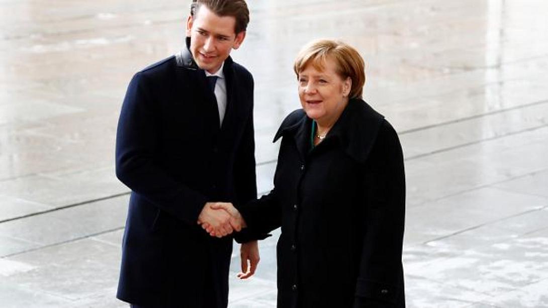 merkel-koyrts.jpg