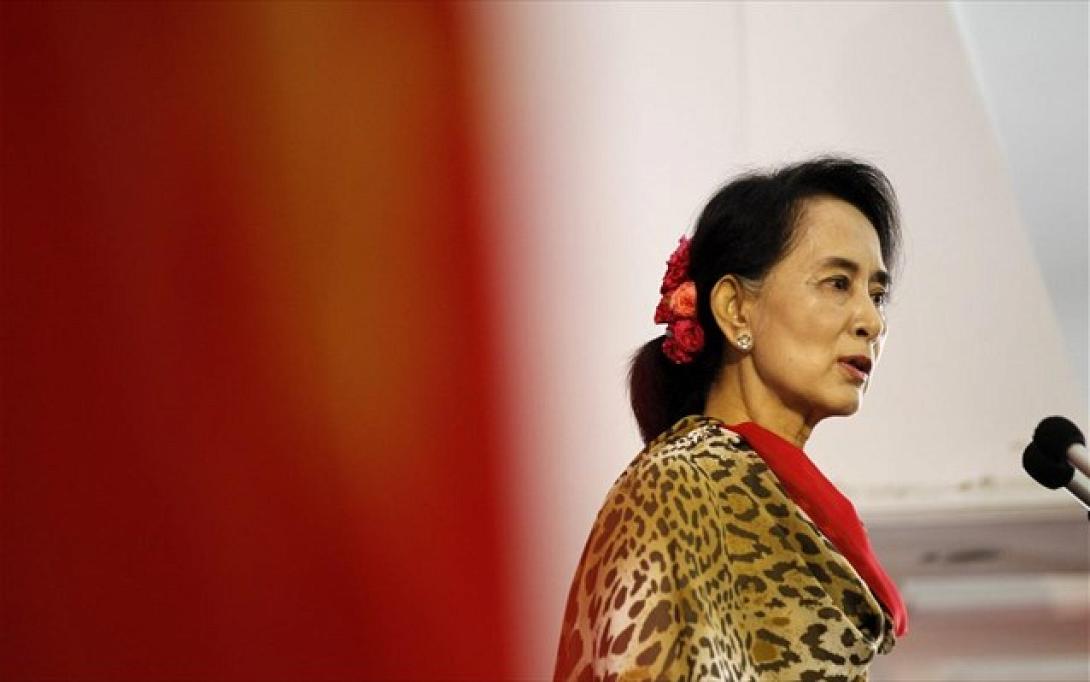 Δεν αλλάζει το σύνταγμα στη Μιανμάρ