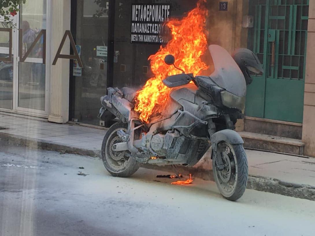 Μηχανή