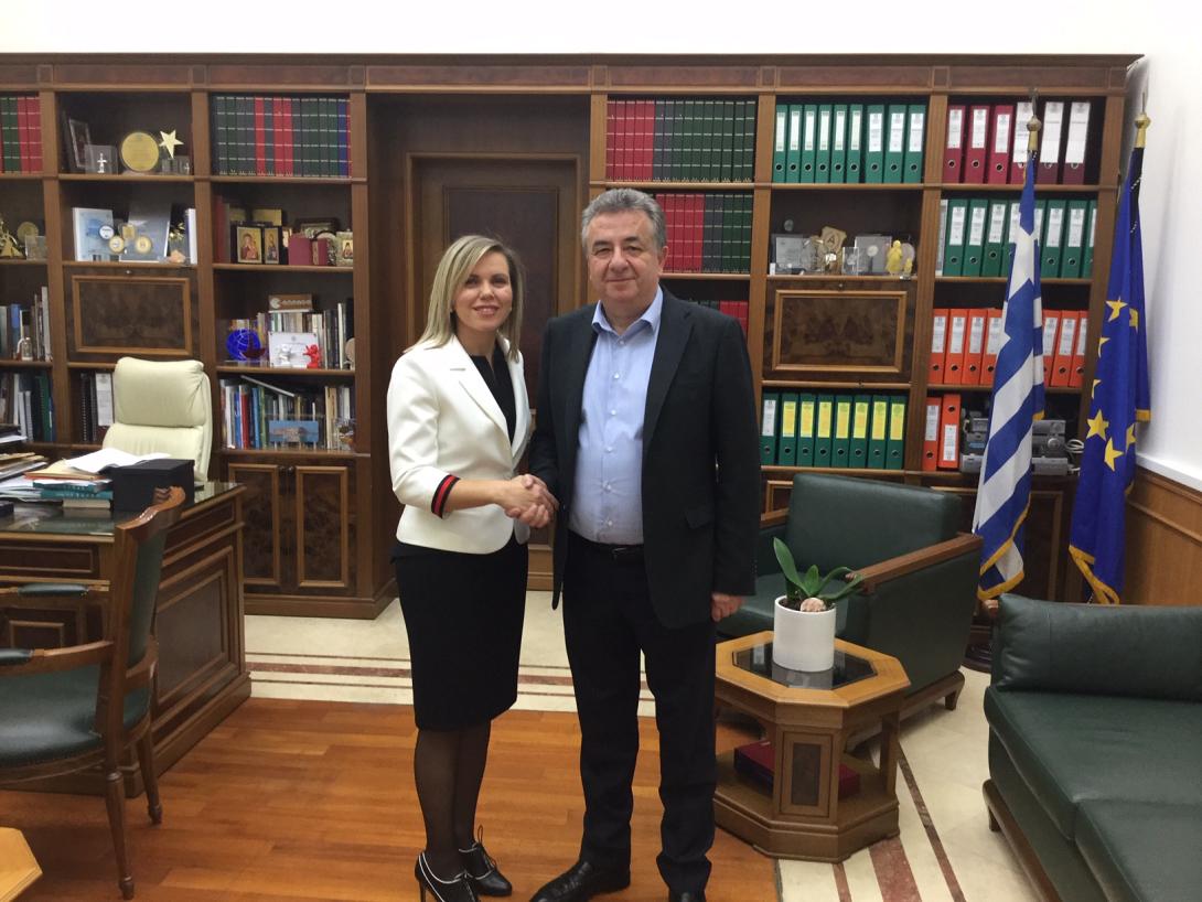 μηλάκη αρναουτάκης