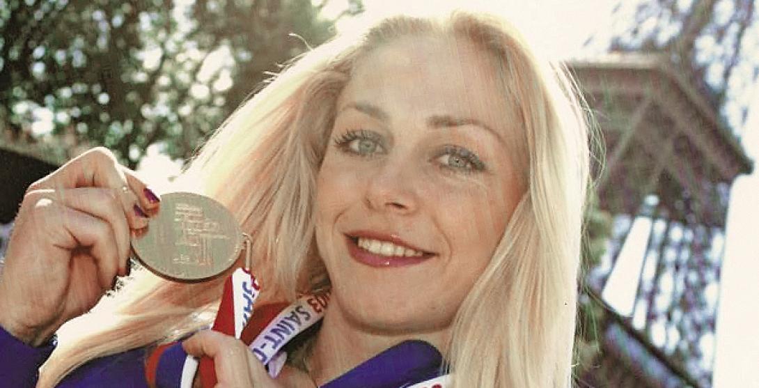 mirela3.jpg