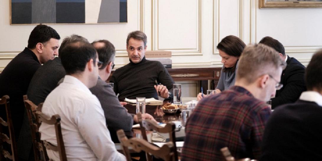 μητσοτάκης μαξίμου κορωνοϊός