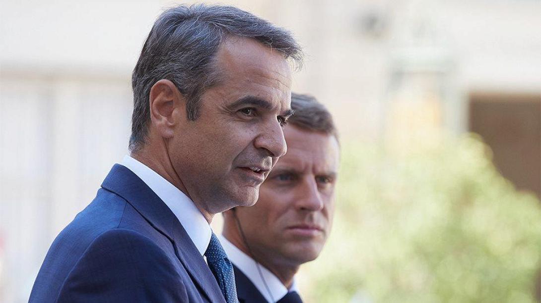 μητσοτάκης μακρόν