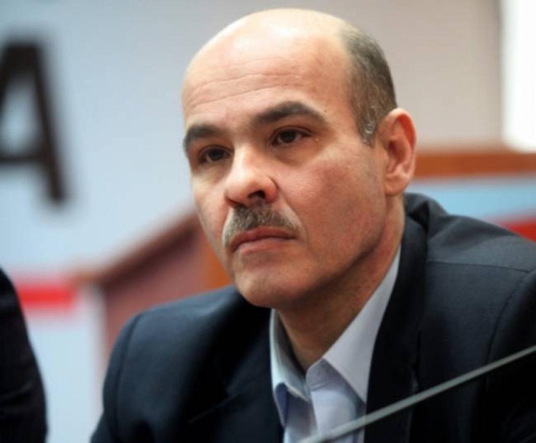 Γιάννης Μιχελογιαννάκης "Δεκαέξι μέτρα για ένα υγιές κράτος"