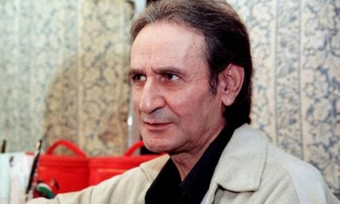 moustakasfoto-682x384.jpg