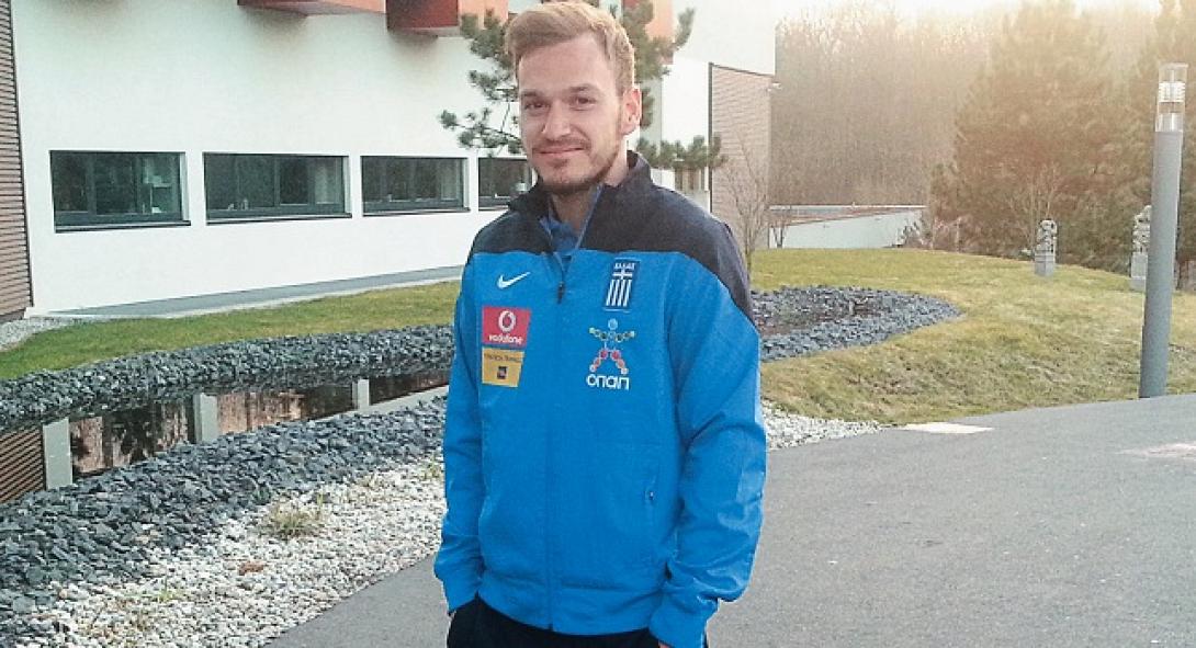 mpakakhs_ethniki.jpg