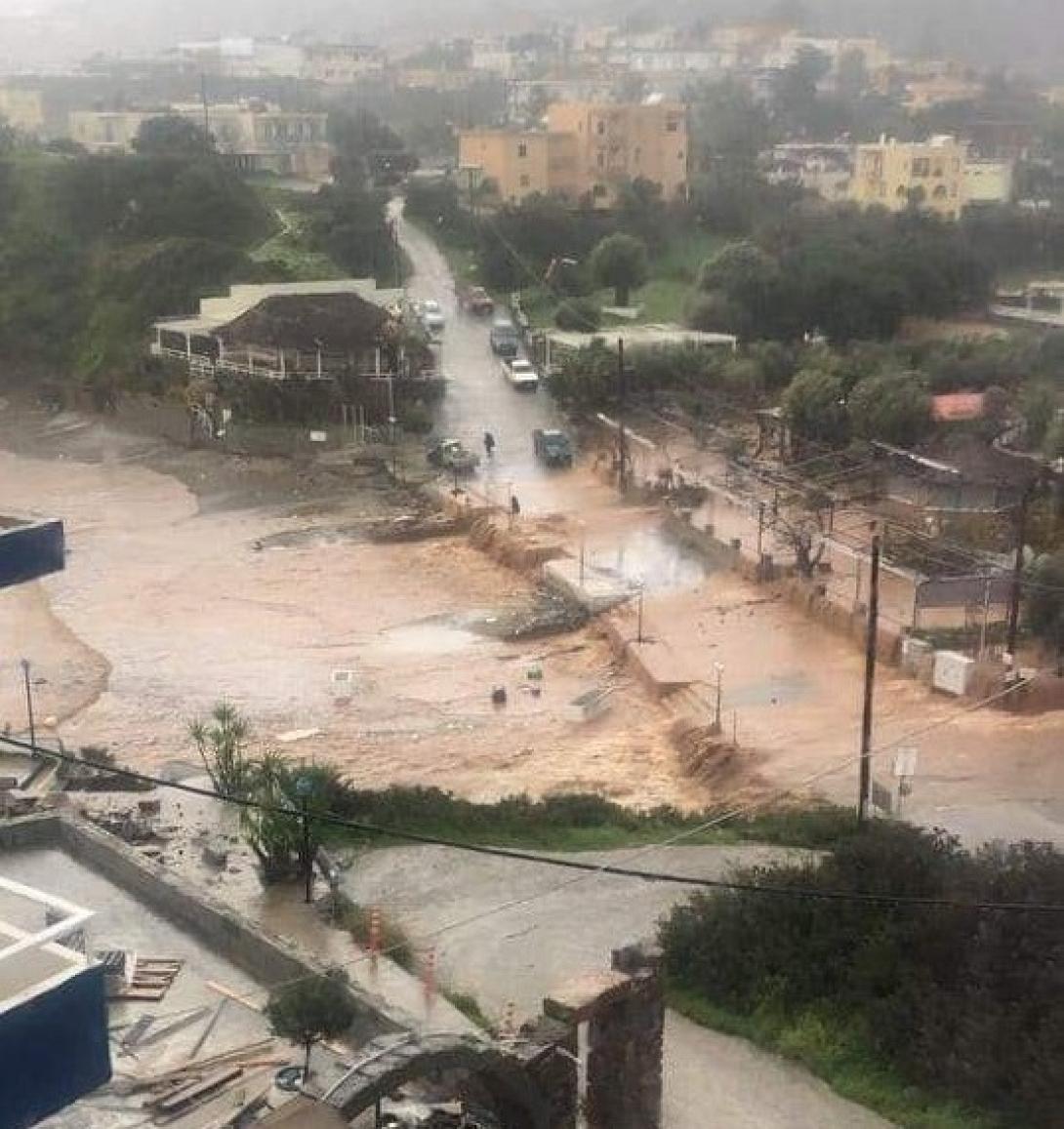 μπαλί κακοκαιρία