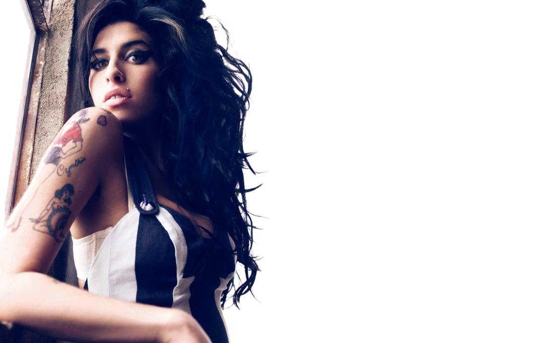 music_amy_winehouse_amy_winehouse_031098_.jpg