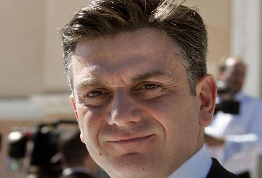 Ο Θ. Μωραϊτης ζητά συνέδριο και αλλαγή ηγεσίας στο ΠΑΣΟΚ