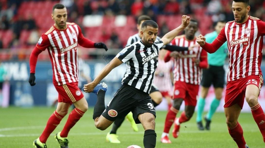 nampi-olympiakos-fasi-karaiskaki.jpg