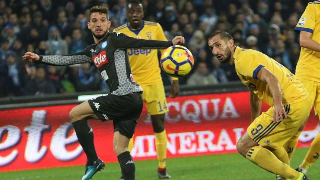 napoli_juventus_2017-1021x576.jpg