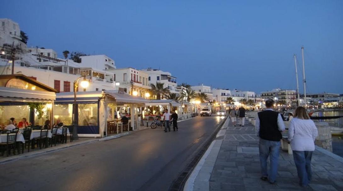 naxos3.jpg