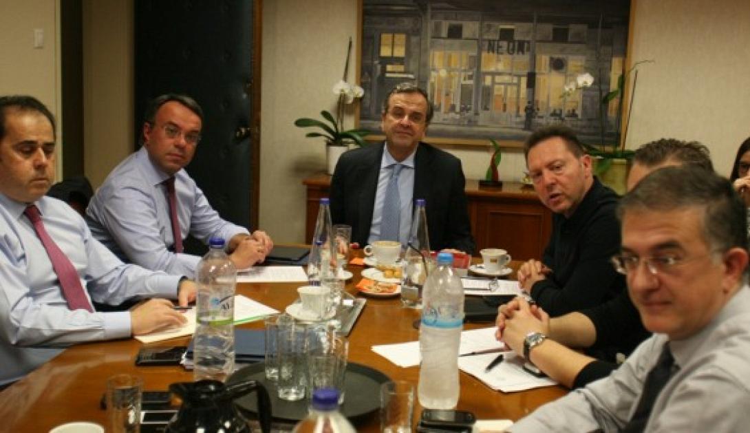 Συμφωνία για φάρμακα,φρέσκο γάλα και τιμή βιβλίων στη σύσκεψη με Σαμαρά