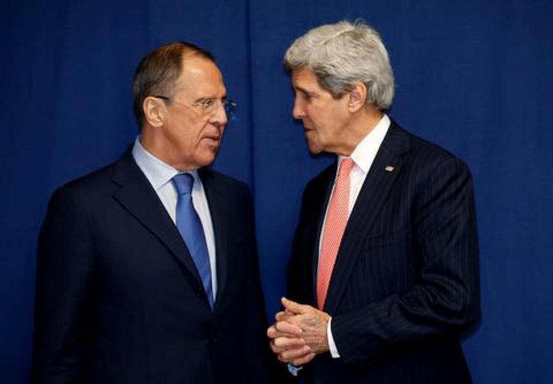 Συνάντηση Λαβρόφ - Κέρι στο Παρίσι για την κρίση σε Ουκρανία-Συρία