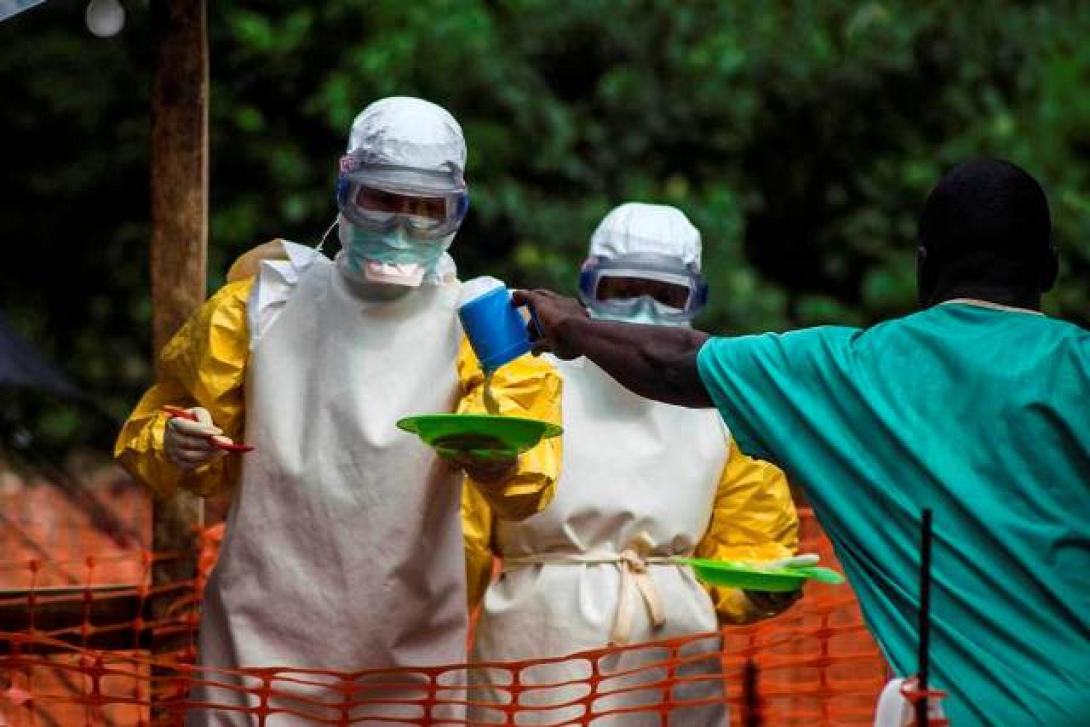 ΠΟΥ: Σχεδόν 4.500 οι νεκροί από τον ιό Έμπολα στη Δυτική Αφρική