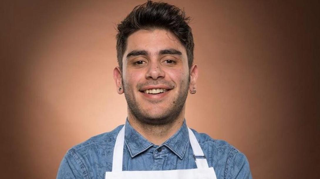 nikitis-o-manwlis-sto-silver-award-tou-master-chef.w_l.jpg