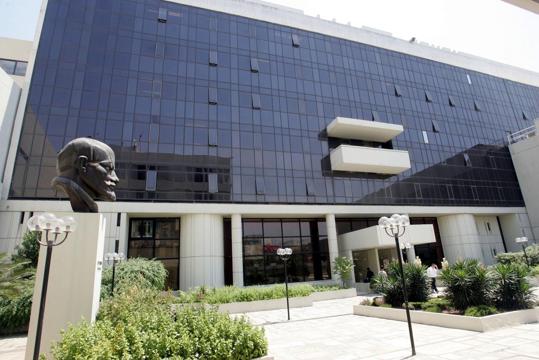 Χάνεται το εξάμηνο στη Νομική