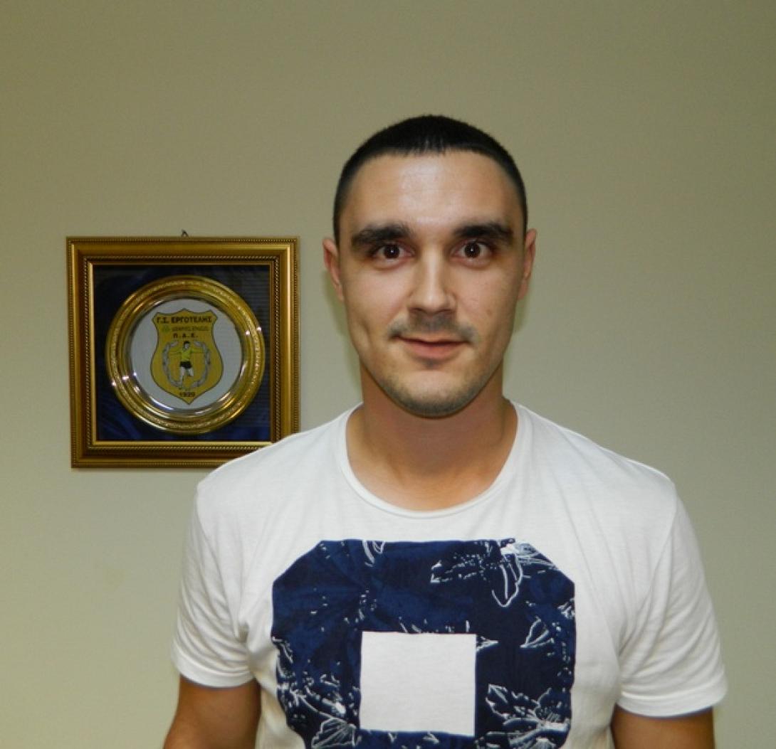 Ανακοίνωσε Νόσκοβιτς και απέκτησε άλλους τρεις